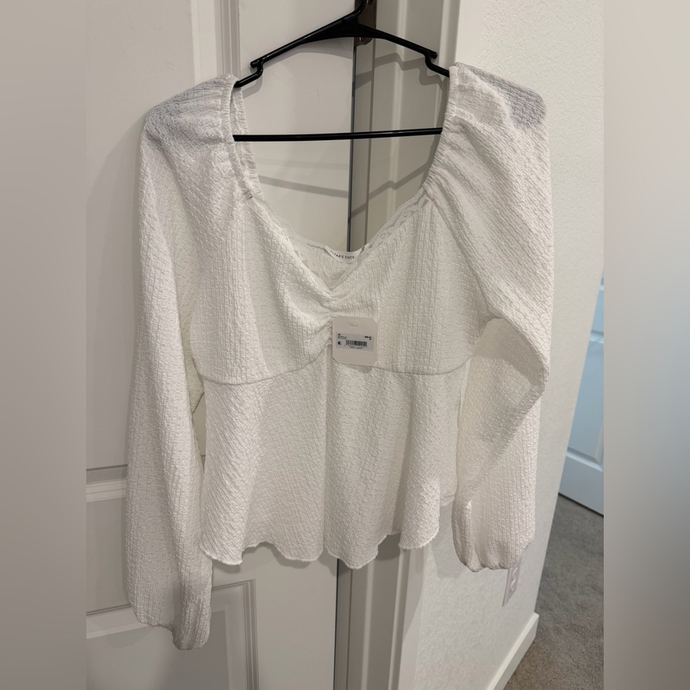 Altar'd State Textured White Blouse
